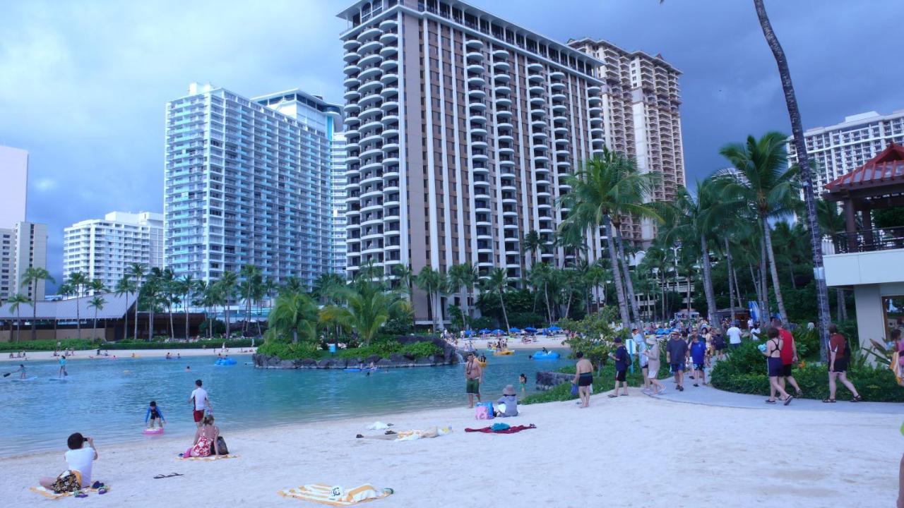 Free Parking, Pool, Sauna, Spa, Wifi, Bbq, Ac - Waikiki Banyan Гонолулу Екстер'єр фото